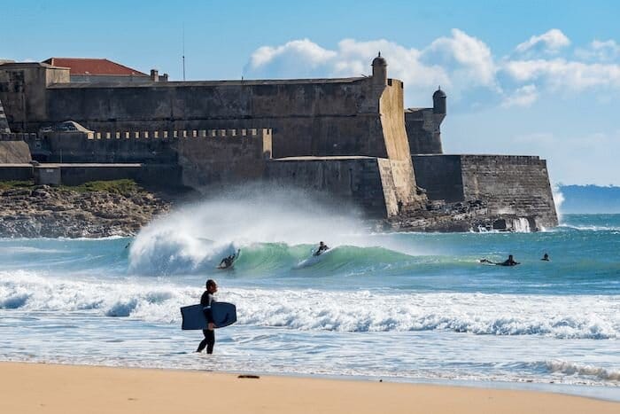 Plage portugaise parfaite pour un Digital Nomad