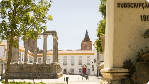 evora expat life