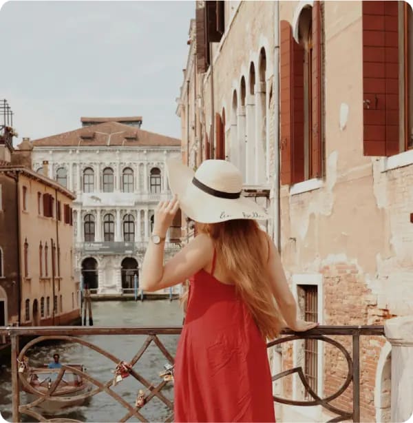 Girl in Venise