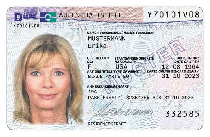 Exemplo de cartão de autorização de residência alemão de um titular de Cartão Azul UE (Blaue Karte EU)