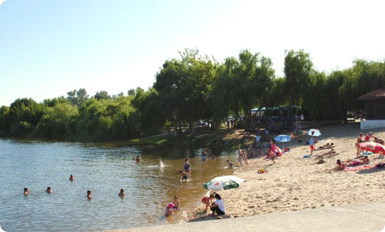 plaża rzeczna Valada