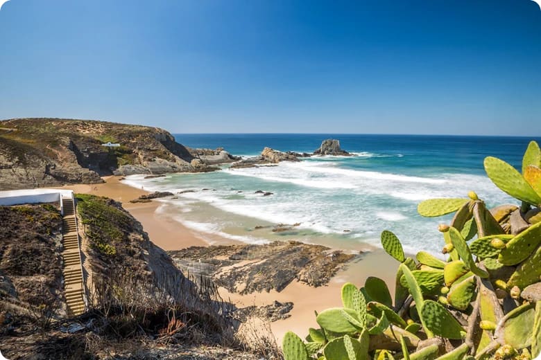 playa de zambujeira do mar